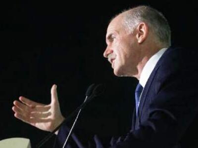 Παραμένει "καταλληλότερος" ο Π...