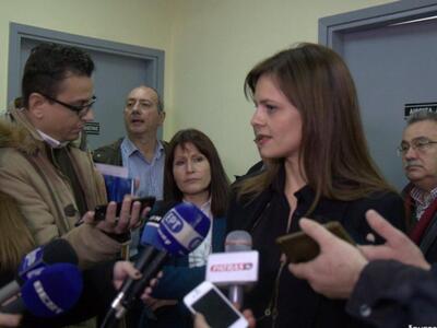 Έφη Αχτσιόγλου: Αταλάντευτη η κυβέρνηση ...