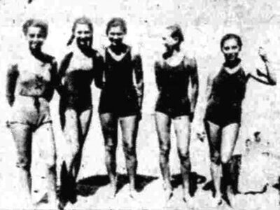 Τα κορίτσια της Πάτρας κολυμπούν στον ΝΟΠ το 1938