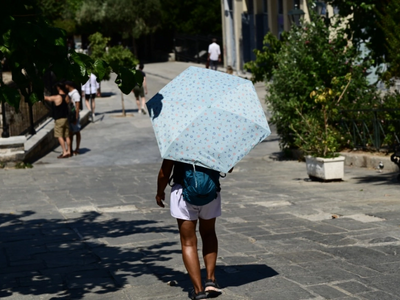 Καιρός: Θερμή εισβολή με 38άρια - Κλείδω...