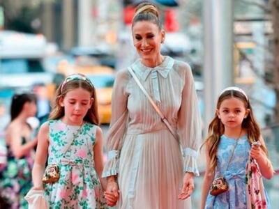 Οι δίδυμες κόρες της Σάρα Τζέσικα Πάρκερ...