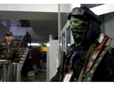 Ουκρανία: Με το δάχτυλο στη σκανδάλη - Ε...