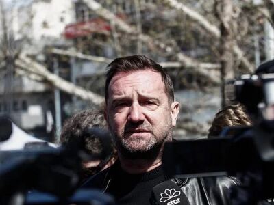  Νίκος Πλακιάς: Να διαδηλώσετε ειρηνικά ...
