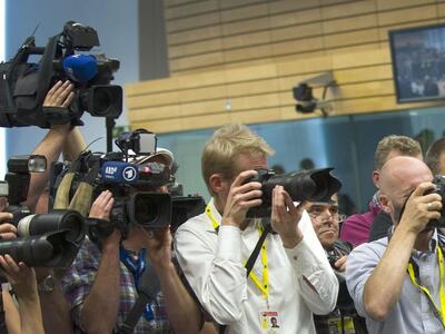 Παρακολουθήστε LIVE τις αφίξεις των υπου...