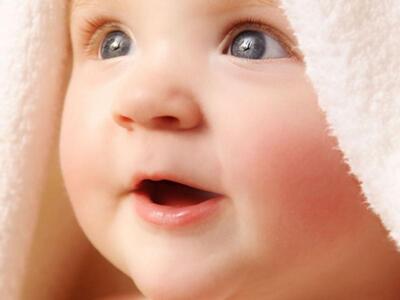 Τι είναι η νεογνική ακμή;Την εμφανίζει τ...