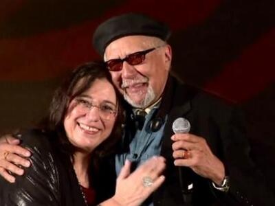 H Μαρία Φαραντούρη ξανασμίγει επί σκηνής...