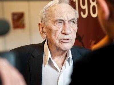 Πολωνία: «Έφυγε» ο Μαζοβιέτσκι, πρώτος π...