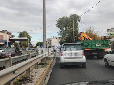 Πάτρα: Πάνω από δύο χιλιόμετρα ουρά στην...