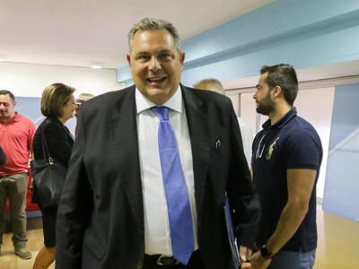 Συνάντηση Π. Καμμένου με Κ. Παπακώστα στ...