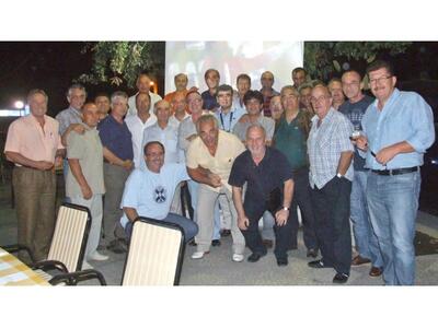 Οι απόφοιτοι του 1973 από το 2ο Γυμνάσιο...