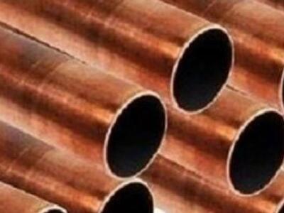 'Εβαλε στο μάτι τους σωλήνες χαλκού ξενοδοχείου