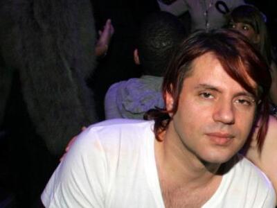 Πάτρα: Ο Δημήτρης Κοργιαλάς ανεβαίνει στ...