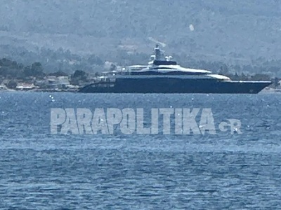 Στον Κορινθιακό Κόλπο το γιοτ του Μαρκ Ζ...