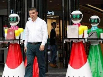 Μεγιστάνας έφτιαξε ρομπότ για τον βοηθού...