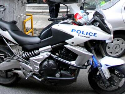 Πάτρα: Συνελήφθη με χασίς και κλεμμένη μηχανή