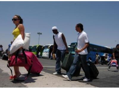 187.000 περισσότεροι τουρίστες τον φετιν...