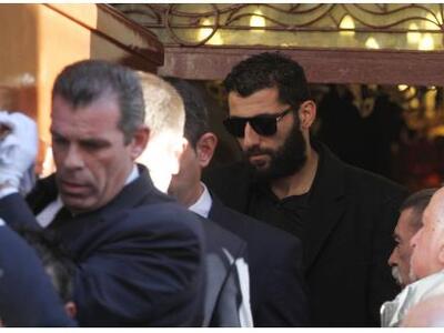 Ο σπαρακτικός αποχαιρετισμός του Μπουρού...