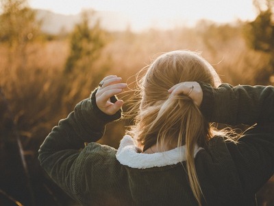 Αραίωση μαλλιών: 9 τρόποι να την αντιμετωπίσετε