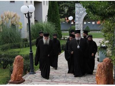 Ο Μητροπολίτης Καισαριανής κ. Δανιήλ στο...
