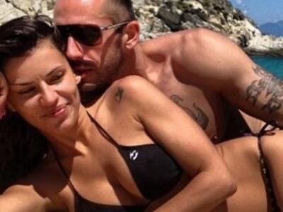 Η Χριστίνα Κολέτσα βάζει «φωτιά» στην παραλία 