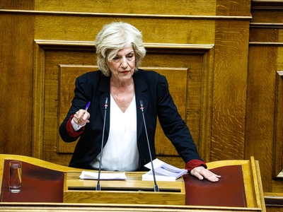 Σία Αναγνωστοπούλου: "Επιδεικτική α...