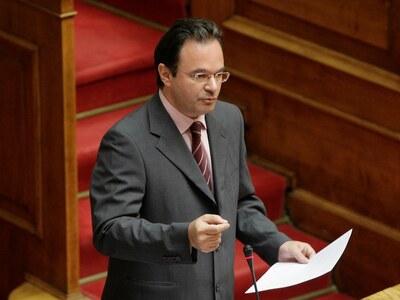 Βελτιώσεις για εργαζόμενες και ένστολους...