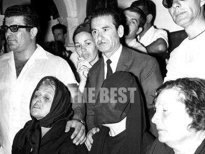 Θρήνος (αρχείο Θωμά Χρυσοχοΐδη)