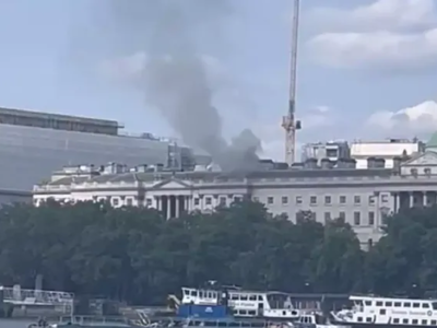 Βρετανία: Φωτιά στο Somerset House στο Λονδίνο