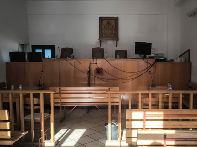 Μισθοδικείο: «Όχι» σε επαναφορά του 13ου...