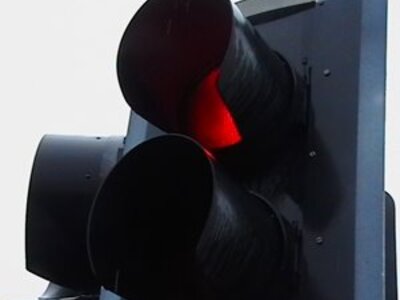 Οι πεζοί δεν βόλευαν το…φανάρι