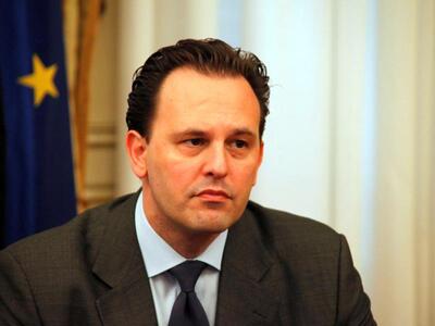 Για λαϊκισμό κατηγορούν τον Υπουργό Εξωτ...