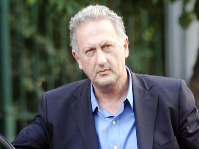 Κ. Σκανδαλίδης: Θέτει θέμα ηγεσίας του ΠΑΣΟΚ