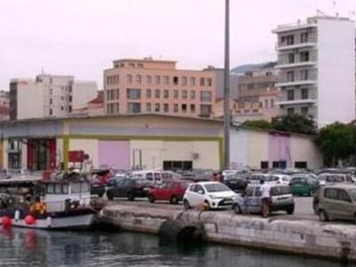 Πάτρα: Αφαιρούνται πινακίδες από σήμερα ...