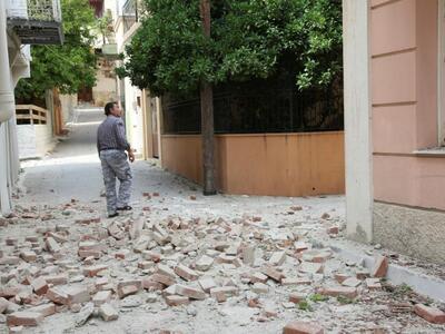 Μια γυναίκα νεκρή, 11 τραυματίες και 850...