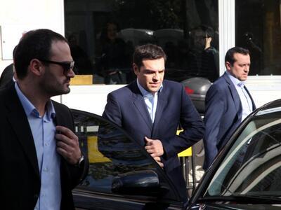 Στο μνημείο πεσόντων στην Καισαριανή μετ...