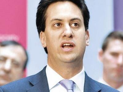 Κέρδισε ο μικρός Μίλιμπαντ στη Βρετανία 