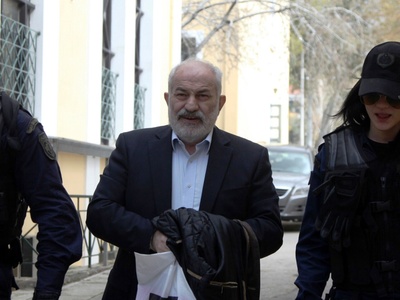 Αποφυλακίστηκε ο Γιάννης Σμπώκος - Είχε ...