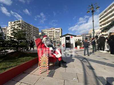 Χαμόγελα, φωτογραφίες και γιορτινό κλίμα...