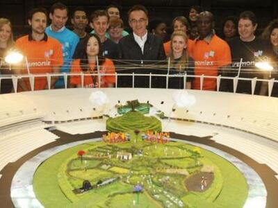 Όλα είναι έτοιμα για την τελετή έναρξης ...