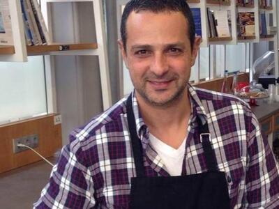 O  Γιώργος Κολλυρόπουλος προτείνει μέσω ...