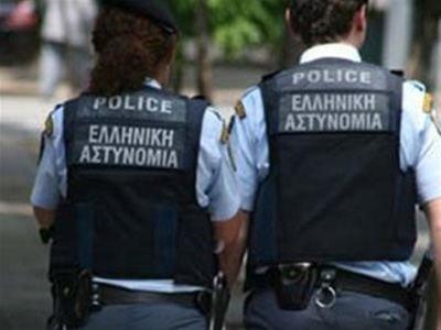 Αγρίνιο: Αστυνομικοί… «νταντάδες» για τέ...
