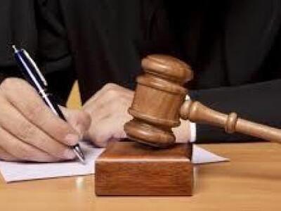 Ο έμπορος αποκτά τον συνήγορό του