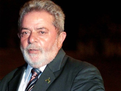 Ο Πρόεδρος της Βραζιλίας επιδιώκει νομικ...