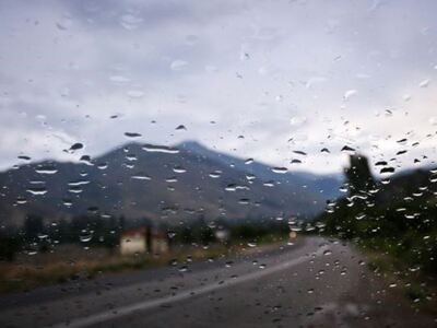 Βροχές και καταιγίδες - Πού και πότε θα ...