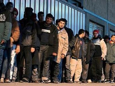 Από τον Πειραιά στο εξωτερικό ... μέσω Ηρακλείου!