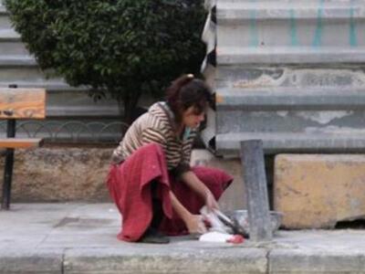 Η κόρη του Μανούσου Μανουσάκη ζητεί … βο...