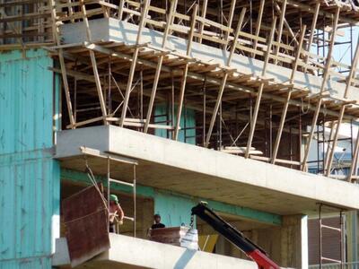 Πάτρα: Επιχείρησε να τη βιάσει σε οικοδο...