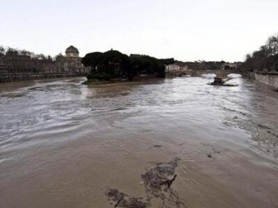 Ρώμη: Κλείνουν σχολεία και αρχαιολογικοί...