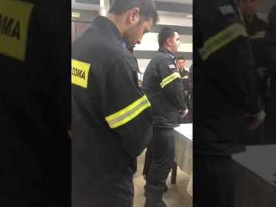 Πάτρα: Οι Εθελοντές Πυροσβέστες έκοψαν τ...