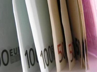 Αυξήθηκε κατά 23 δισ. ευρώ μέσα σε τρεις...